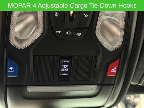 Used 2025 RAM 1500 Tradesman w/ Night Edition AWD/4WD image 32