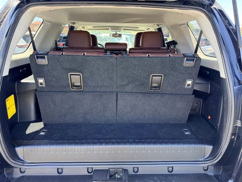 Used 2019 Toyota 4Runner Limited AWD/4WD image 27