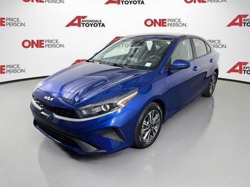 Used 2024 Kia Forte LXS FWD image 3