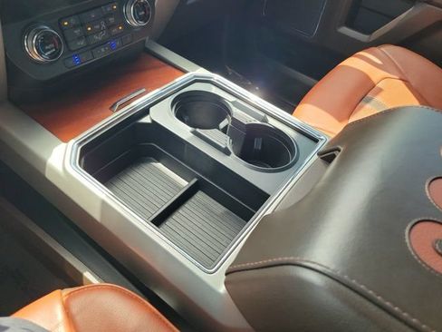 Used 2019 Ford F250 King Ranch w/ King Ranch Ultimate Package AWD/4WD image 33