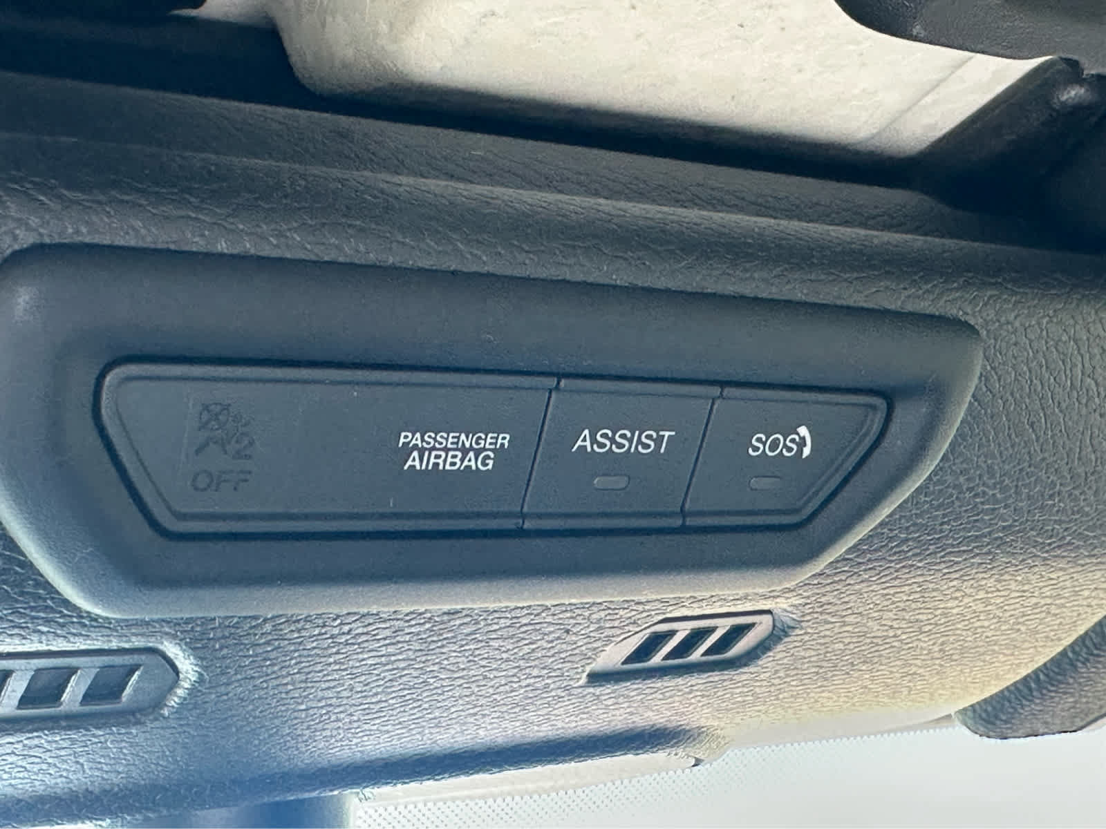Used 2022 Jeep Gladiator Overland w/ Popular Equipment Package AWD/4WD image 24