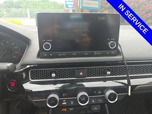 Used 2023 Honda Civic Sport image 9