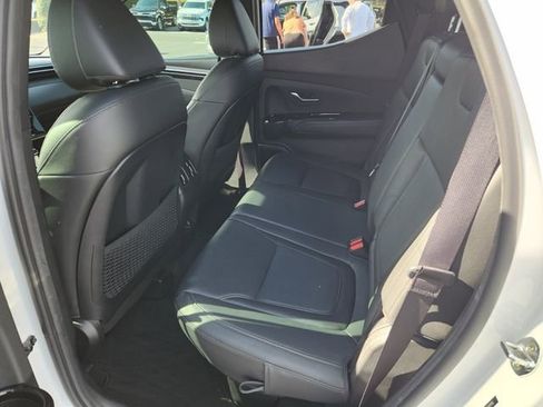 Used 2023 Hyundai Santa Cruz Limited image 11