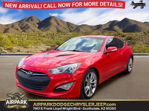 Used 2016 Hyundai Genesis Coupe 3.8 RWD image 1