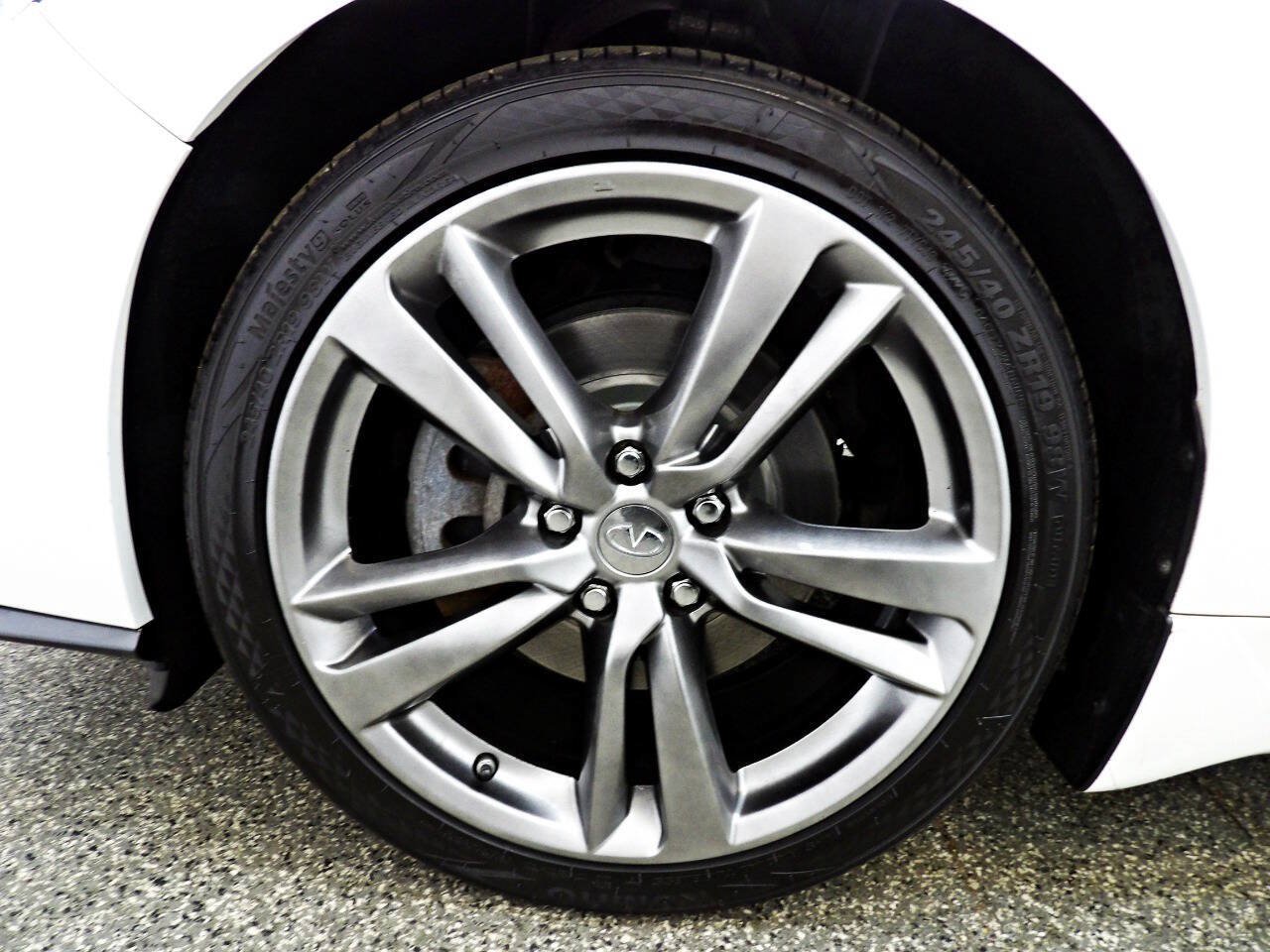 Used 2019 INFINITI Q50 Signature Edition w/ Cargo Package (L96) AWD/4WD image 19