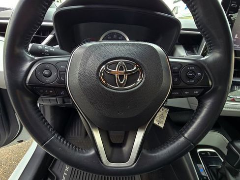 Used 2020 Toyota Corolla SE image 12