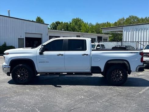 Used 2024 Chevrolet Silverado 2500 W/T w/ WT Convenience Package AWD/4WD image 7