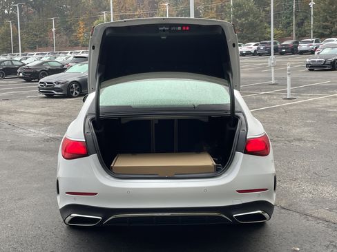 New 2026 Mercedes-Benz E 350 E 350 RWD Sedan image 8