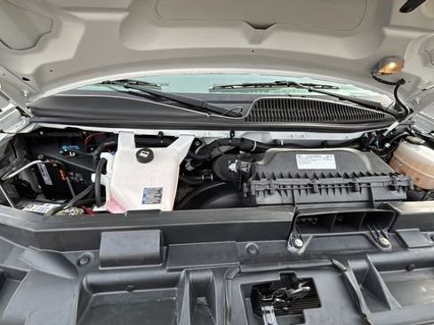 Used 2022 Chevrolet Express 3500 LS image 30