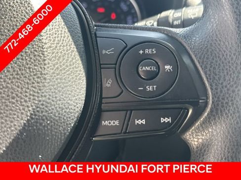 Used 2020 Toyota RAV4 XLE AWD/4WD image 27