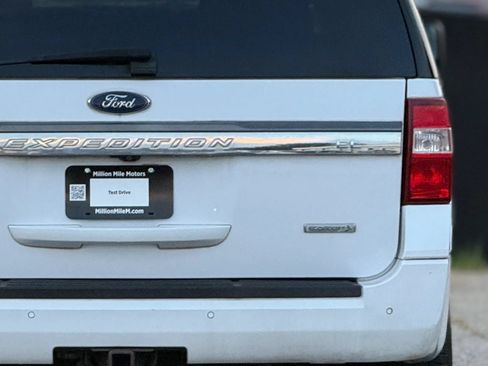 Used 2017 Ford Expedition EL XLT AWD/4WD image 14