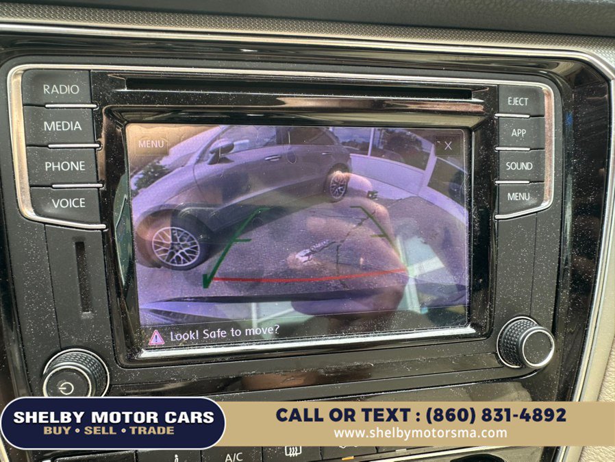 Used 2019 Volkswagen Passat 2.0T Wolfsburg w/ Wheels & Sunroof Package FWD image 14