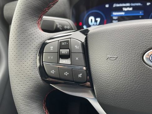 New 2026 Ford Explorer ST-Line w/ ST-Line Street Pack image 16