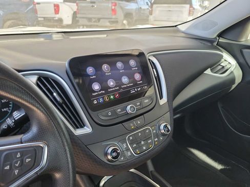 Used 2023 Chevrolet Malibu LT image 20