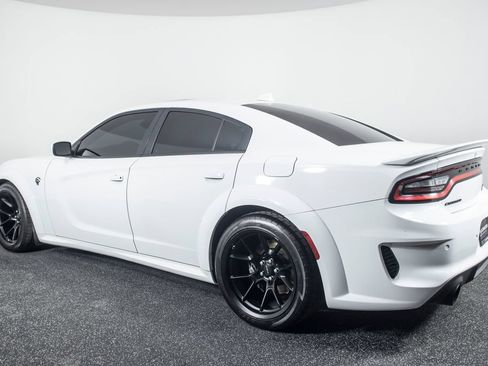 Used 2021 Dodge Charger SRT Hellcat RWD image 5