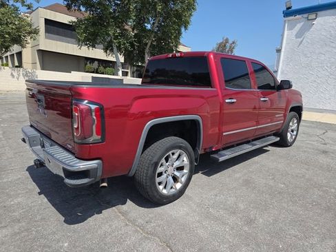 Used 2018 GMC Sierra 1500 SLT w/ SLT Premium Package AWD/4WD image 3