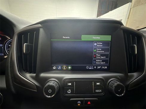 Used 2023 GMC Terrain AT4 w/ Tech Package image 18