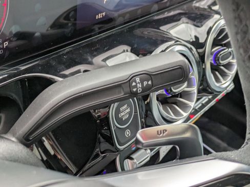 New 2026 Mercedes-Benz GLA 35 AMG 4MATIC image 13
