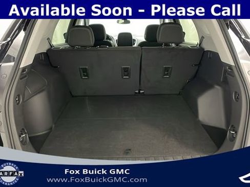 Used 2023 GMC Terrain SLE w/ Driver Convenience Package image 35