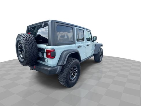 Used 2024 Jeep Wrangler Unlimited Rubicon w/ XTREMEE 35" Tire Package image 8