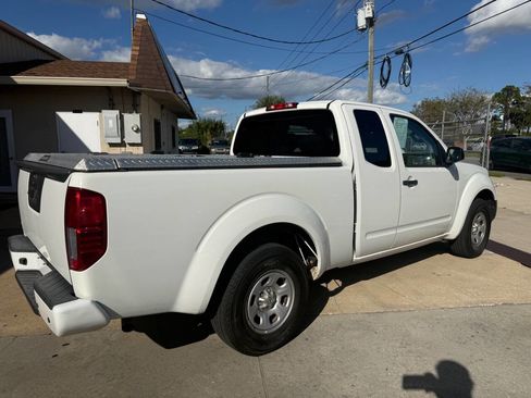 Used 2018 Nissan Frontier S image 6
