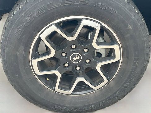 Used 2024 Ford Bronco Outer Banks AWD/4WD image 30