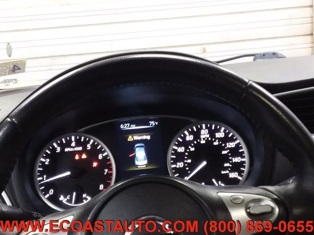Used 2017 Nissan Sentra SR Turbo FWD image 12