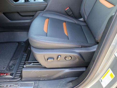 New 2026 GMC Sierra 1500 AT4 AWD/4WD image 8