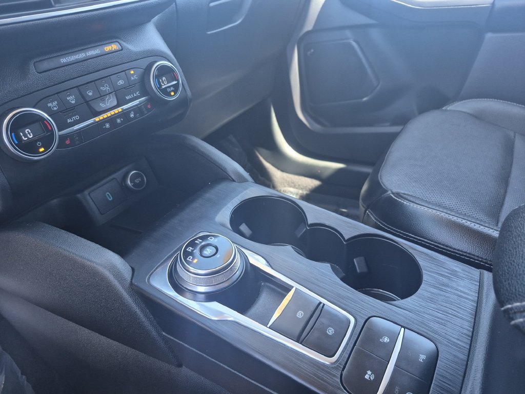 Used 2020 Ford Escape Titanium AWD/4WD image 10