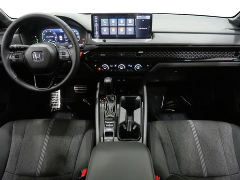 Used 2025 Honda Accord Sport image 11