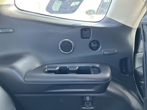 Used 2025 Subaru Ascent Bronze Edition image 25