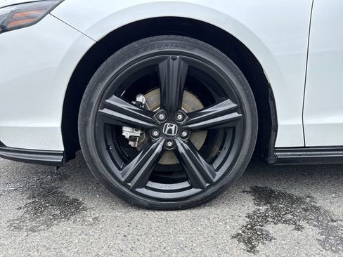 Used 2023 Honda Accord Sport image 30
