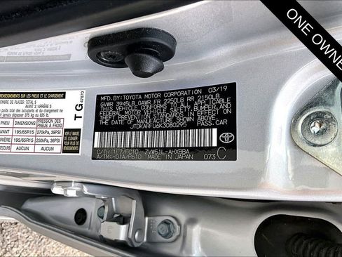 Used 2019 Toyota Prius LE image 17