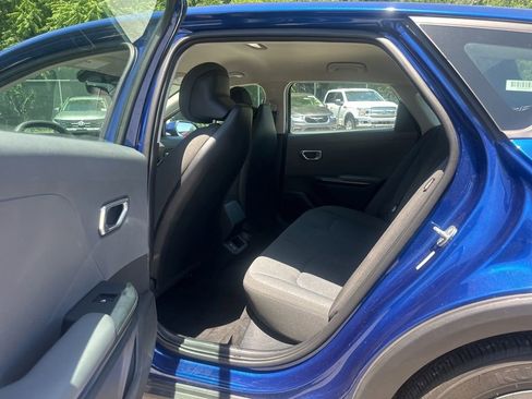 Used 2025 Kia K4 FWD image 9