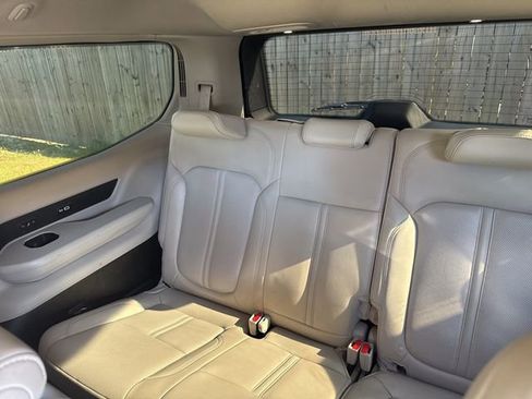 Used 2022 Jeep Wagoneer Series III RWD image 16