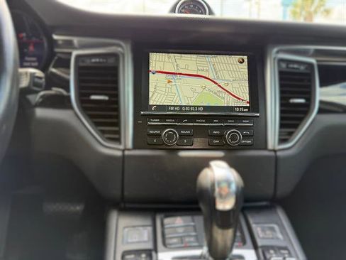 Used 2016 Porsche Macan S AWD/4WD image 13