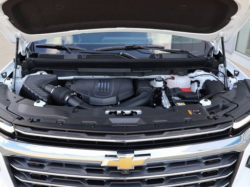 New 2026 Chevrolet Traverse LT w/ Driver Confidence Package image 39