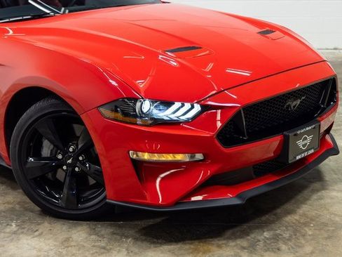 Used 2022 Ford Mustang GT Premium w/ Equipment Group 401A image 5