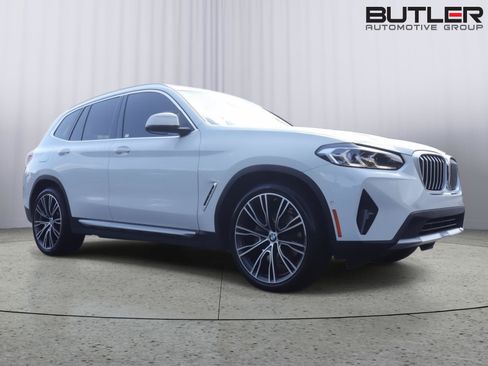 Used 2024 BMW X3 sDrive30i w/ Convenience Package RWD image 8