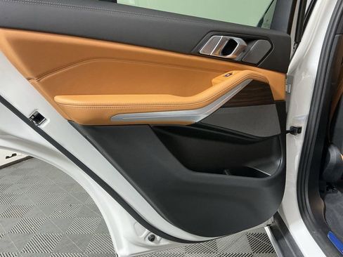 Certified 2024 BMW X5 xDrive40i w/ Premium Package image 23