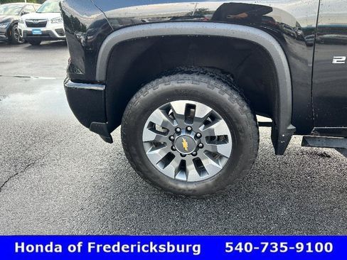 Used 2024 Chevrolet Silverado 2500 Custom w/ Custom Convenience Package AWD/4WD image 33