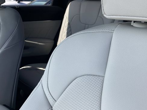 New 2026 Kia Sorento SX Prestige AWD/4WD image 13