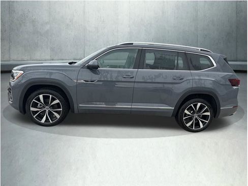 New 2026 Volkswagen Atlas SEL Premium R-Line AWD/4WD image 2