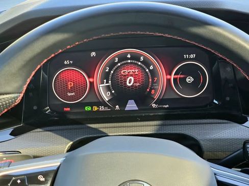 Used 2023 Volkswagen GTI SE FWD image 33