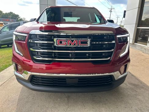 Used 2026 GMC Acadia Elevation w/ Elevation Premium Package FWD image 3