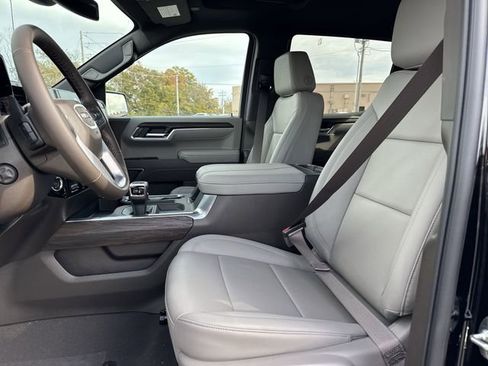 New 2026 GMC Sierra 1500 SLT w/ SLT Premium Package AWD/4WD image 11