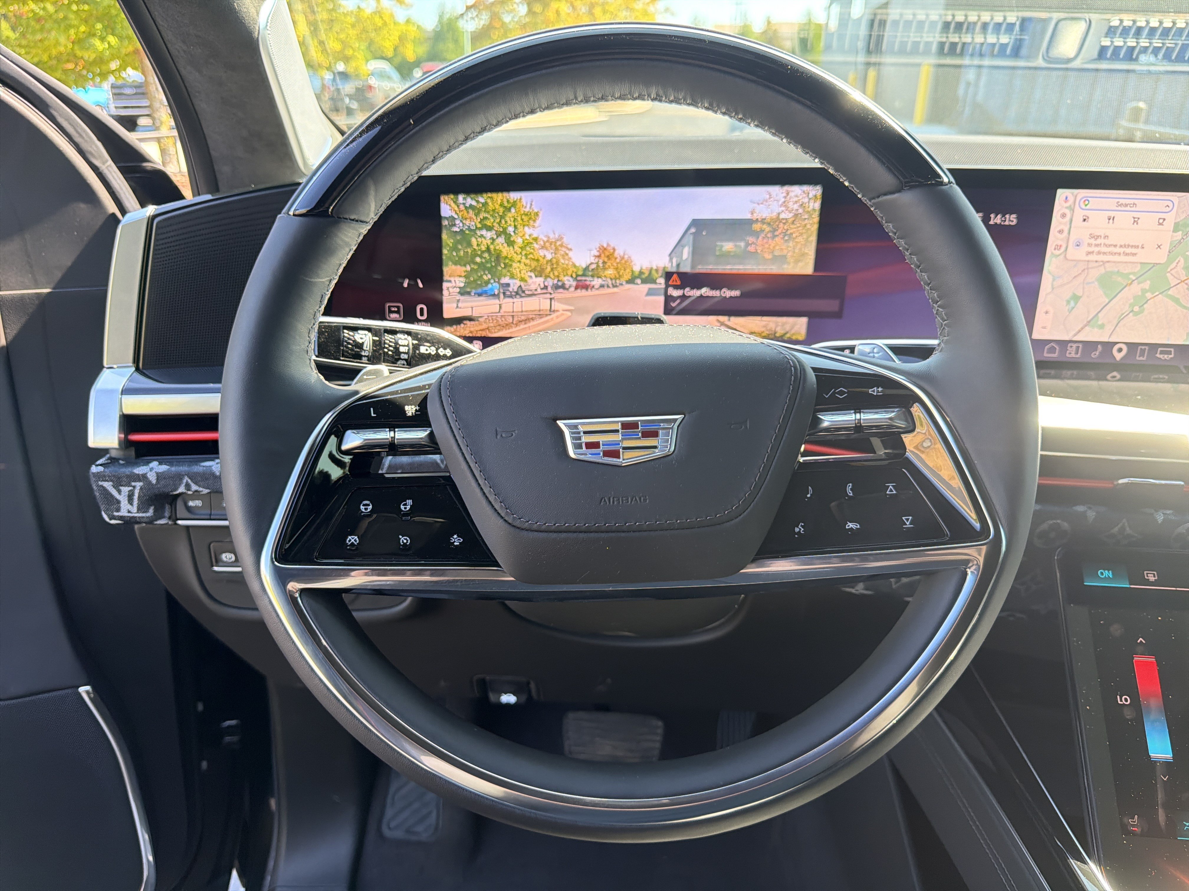 Used 2026 Cadillac Escalade Platinum Sport w/ LPO, ONYX Package AWD/4WD image 74