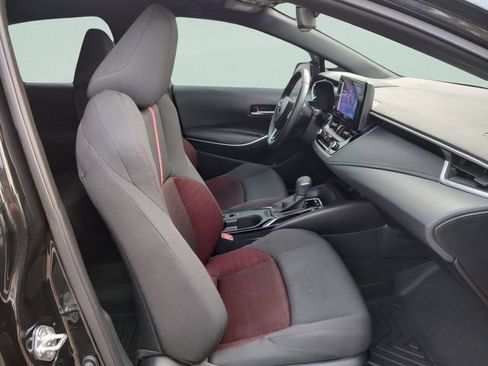 Used 2025 Toyota Corolla SE FWD image 28
