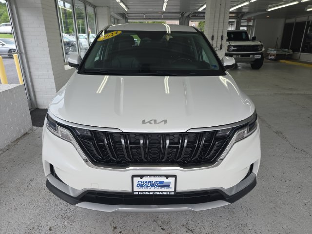 Certified 2024 Kia Carnival LX FWD image 8