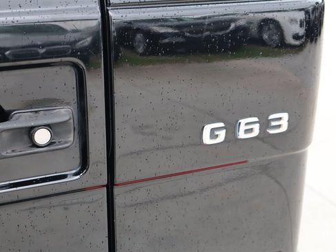 Used 2016 Mercedes-Benz G 63 AMG 4MATIC image 16